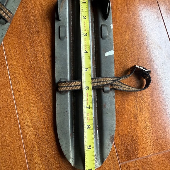 Antique Winter Snowshoes Snow Shoes Metal Cabin Lodge Decor Rustic Display 10”. - Picture 9 of 10